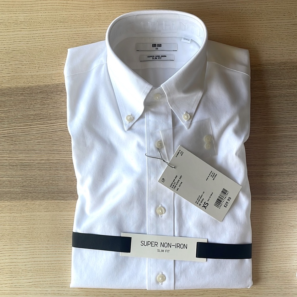 Uniqlo Mens XS Long Sleeve Shirt - White Slim fit - Super Non-Iron - NWT